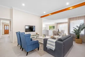Beautiful Home away from Home beside the beach - Image 3