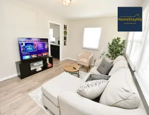 5 min walk to Notre Dame! Modern home (517) - Image 2