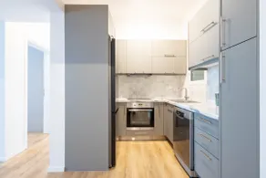 Urban Comfort 2 bdrm next to Metro - Image 5