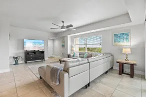 Gorgeous 3 Bed 2 Bath Condo with Peek A Boo Views of the Ocean. OW20-404 - Image 4