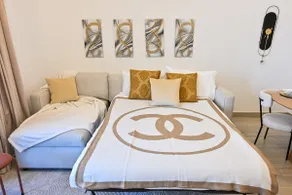 Park Discounts! 2BR on Yas Island near F1 & Mall - Image 4