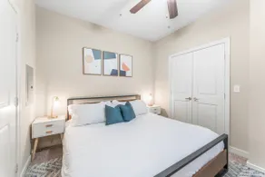 Comfy Soco 1BR King Suite w Gympickleballlaundry - Image 2