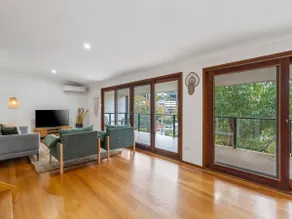 Treetop Spring Retreat | Terrigal, Sleeps 8 - Image 5
