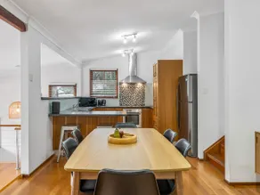 Treetop Spring Retreat | Terrigal, Sleeps 8 - Image 4