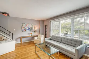 Arlington Townhome w/ Furnished Patio! - Image 3