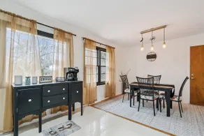 House 1/2 miles to Kinnick Stadium in University Heights - Image 5