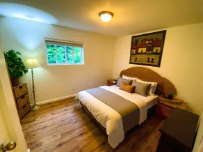 Marin Riverside Lodge - Image 5