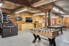 The Willie House | Pool • Sauna • Game Barn • Gym - Image 5