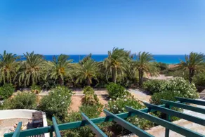 Bougainvillea House in Crete - Image 2