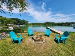 Crooked Lake lakefront lot-lakeside firepit-kayaks - Image 2