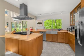 River Chalet - A Riverfront Oasis Awaits! - Image 3