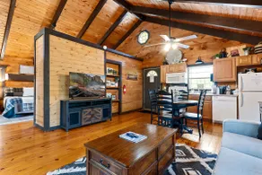 Romantic Log Cabin near Helen with Hot Tub - Image 2