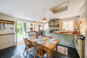 Dovehayes Cottage - Image 2