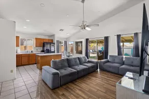 Glendale Pool Retreat | Spa, Golf & Games - Image 4