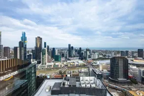 Downtown Delight Experience Melbourne in Style - Image 2