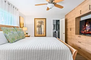 Walk to Beach & Restaurants | Hot Tub | Beach Gear - Image 3
