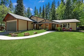 West Glacier Cabin Village - Image 2