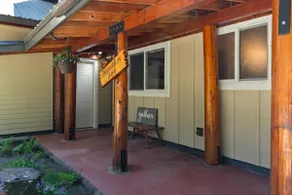 West Glacier Cabin Village - Image 5