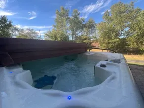 Fire-pit, Hot Tub, Grill and Close to Everything - Image 2