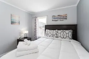 Spacious Family Suite Steps to the Beach (444) - Image 3