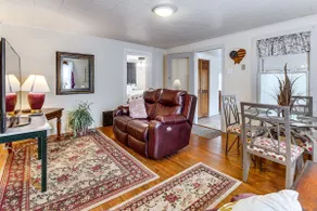 Charming Hillsboro Home < 1 Mi to Downtown! - Image 5