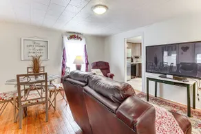 Charming Hillsboro Home < 1 Mi to Downtown! - Image 3