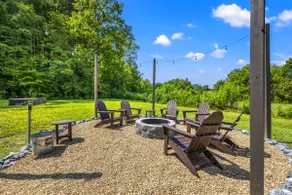 LUXE NEW! EZ Road, Fire Pit, Hot Tub, Home Theater - Image 3