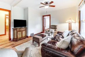 Secluded Crown Point Haven Near Golfing & Parks! - Image 4
