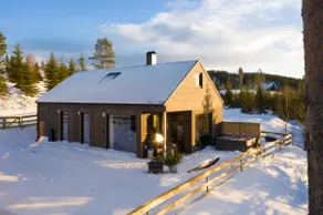 Troll 2 · Jacuzzi · 4 bedrooms · 30 min to OSL - Image 2