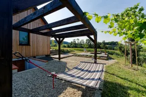 Luxury basement apartment with private hot tub - Image 3