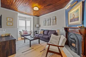 Victorian Jellybean Gem 3Bd King Main 25Ba - Image 4