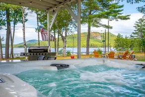 5br/2ba Lake & Ski House w/ Waterfront & Hot Tub - Image 2