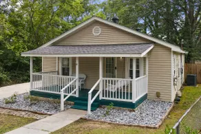 Charming 2-Bedroom Home in Columbiana, AL - Image 2