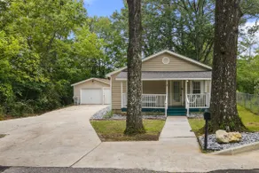 Charming 2-Bedroom Home in Columbiana, AL - Image 3