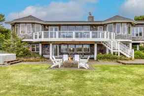 Elk Ridge - Lux Oceanfront Family Retreat Hot Tub - Image 4