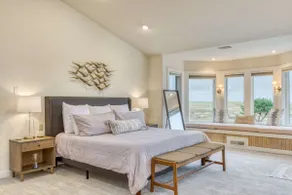 Elk Ridge - Lux Oceanfront Family Retreat Hot Tub - Image 3