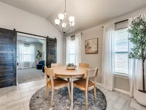 Modern Family Retreat in Midwest City - Image 3