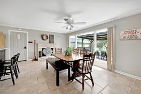 New! Edgewater Retreat Family Gathering Place - Image 3