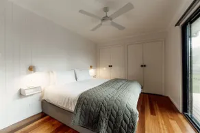 Peacefull Island Stay with Free Standing Bungalow - Image 2