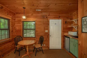Emerald Lake Cabin- Lakefront - Hikes - MTB Trails - Image 4
