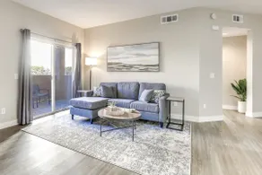 Sunny San Diego Condo w/ Pool Access Near Wineries - Image 4