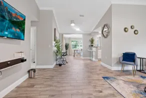 Charming 2BR Retreat Near Crystal River & Springs - Image 2