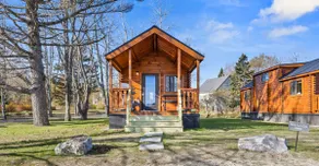 Rest Ashoar - Ocean View-Moose Tracks Log Cabin #6 - Image 5