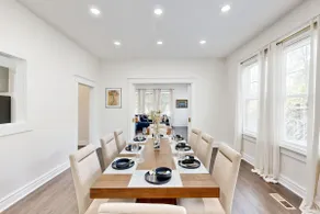 < 2 Mi Dtwn Augusta: Charming Historic Home - Image 2
