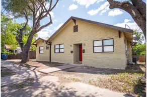 Modern Living 3BR2BA Close to Amazing Downtown - Image 2