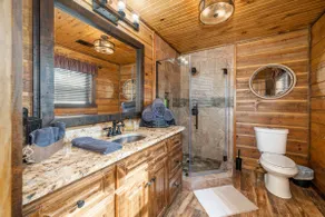 Riverfront Lodge with a Hot Tub - Image 5