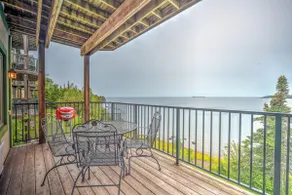 Stunning Waterfront Condo- Pool/ (3BR 3Bath) - Image 2