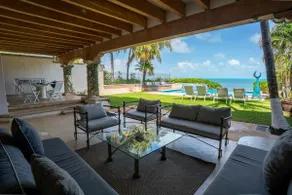 Villa Serena | 6BR | Beachfront & Private Pool - Image 4
