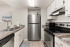 Beachfront | Pet Friendly | Pool | Elevator - Image 4