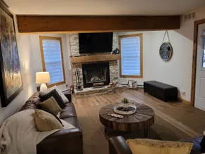Le Manoir on Majestic Lake St. Pierre - Image 2